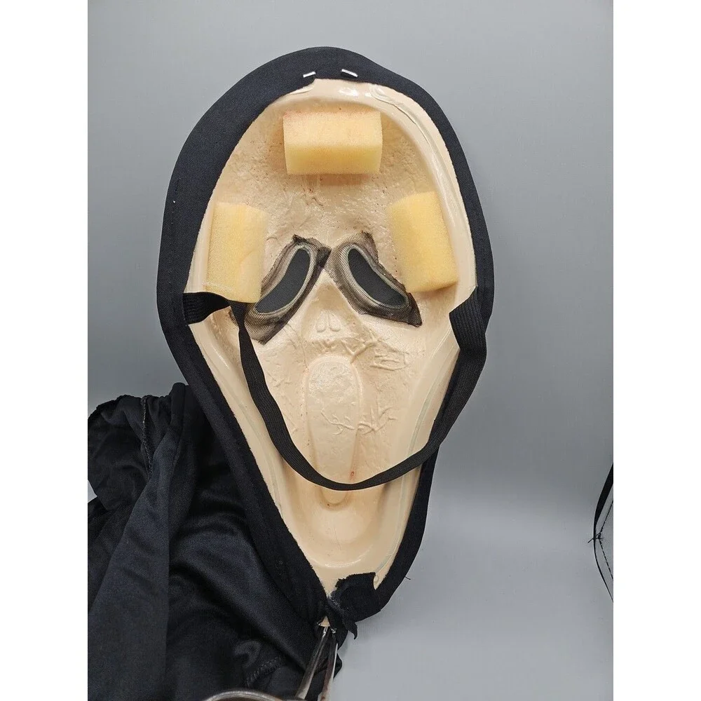 Scream Bleeding Ghostface Mask Costume Halloween Heart Pump Blood Youth 12-14